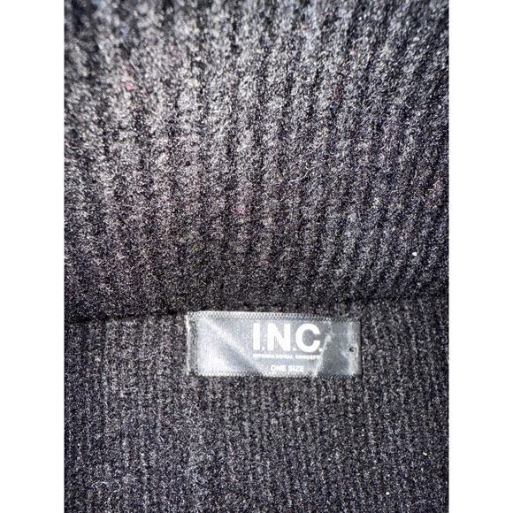 INC INTERNATIONAL CONCEPTS BEANIE AND GLOVES BLACK STUDED POM POM main image 6